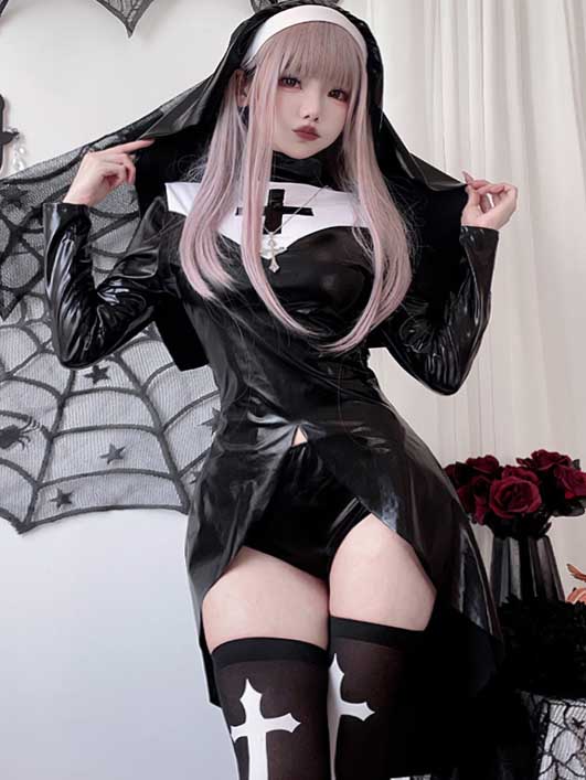 gothic-nun-suit-4 hot cosplay nun costumes
