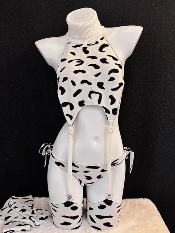 anime-cosplay-cow-cosplay-3 anime cosplay