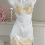 sweet-lace-stain-nightdress-4 lace nightwear