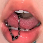 Body-Jewellery-Devil-Skull-Chain-Tongue-Stud-2 body piercing jewellery
