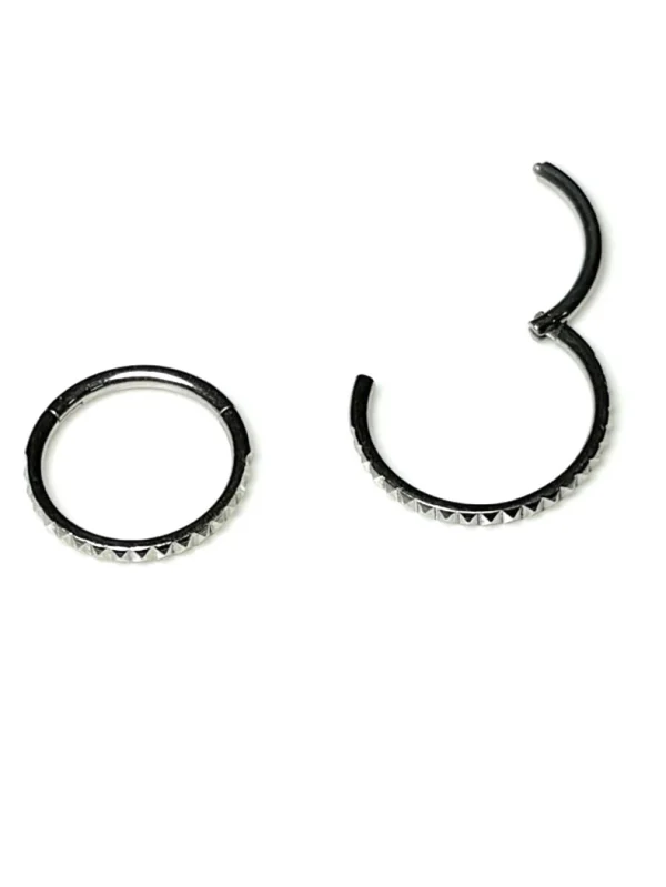 Lip-Piercing-Jewellery-3D-Bulge-Circular-Barbell-4 body piercing jewellery
