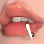 Lip-Piercing-Jewellery-Fang-Circular-Barbell-1 body piercing jewellery