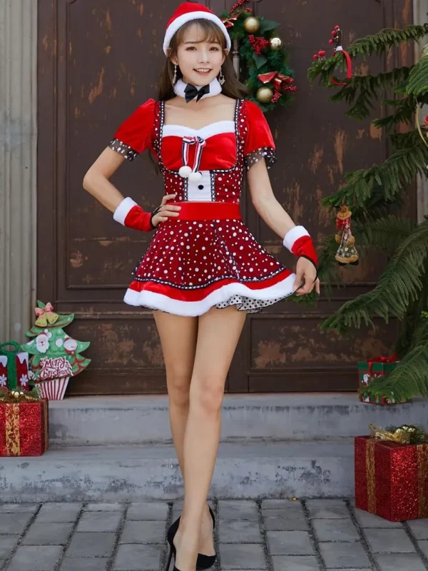 christmas-costume-cute-polka-dot-dress-4 cute christmas costumes