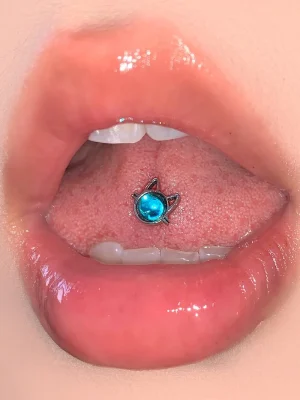 Body-Jewellery-Cat-Crystal-Tongue-Stud-1 tongue piercing studs