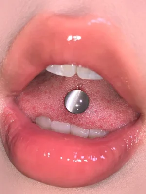 Body-Jewellery-Cat-Eye-Stone-Tongue-Stud-1 body piercing jewellery