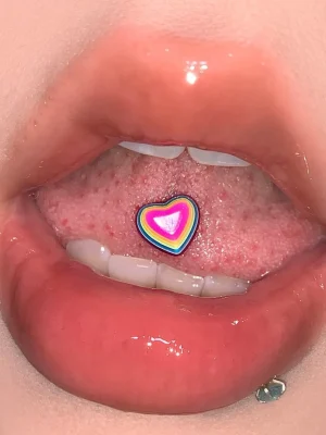 Body-Jewellery-Colorful-Heart-Tongue-Stud-1 tongue piercing studs