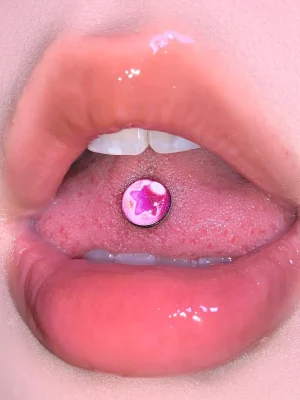 Body-Jewellery-Resin-Star-Tongue-Stud-1 tongue piercing studs