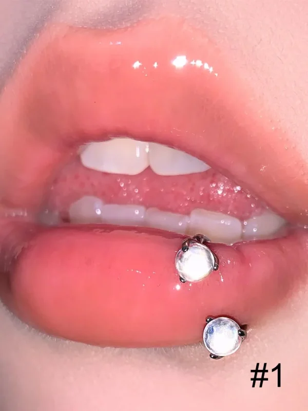 Piercing-Crystal-Diamond-Ball-Lip-Stud-3 lip piercing rings