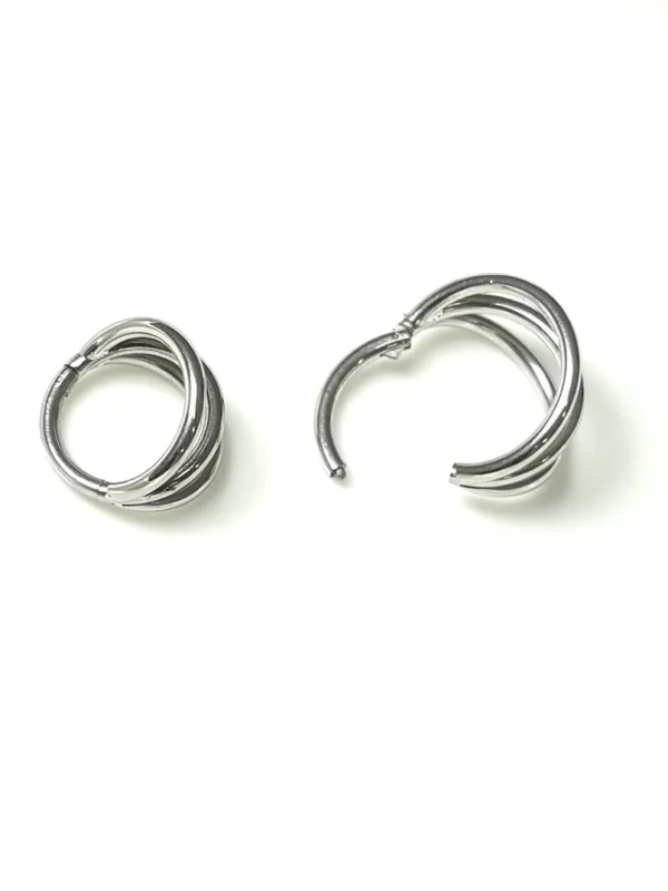 Piercing-Jewellery-3-Circles-Lip-Stud-4 lip piercing rings