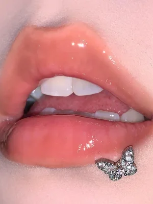 body-jewellery-cute-butterfly--lip-piercing-studs-1 piercing jewelry