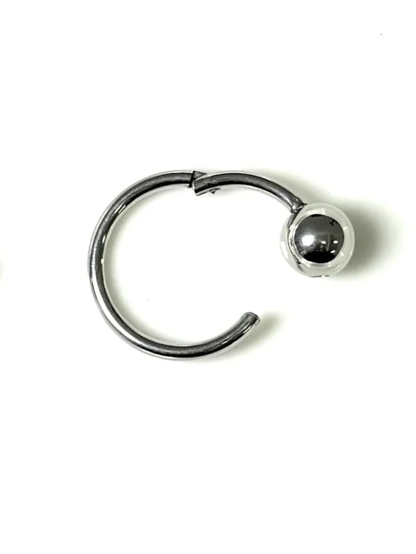 body-jewellery-simple-titanium-lip-piercing-rings-4 piercing jewelry