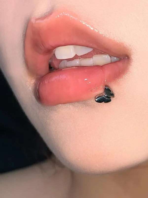 body-jewellery-small-butterfly-lip-piercing-studs-2 piercing jewelry
