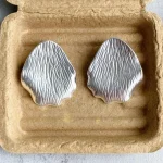 brushed-petal-sliver-earrings-4 basic earrings