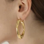 corrugated-hollow-gold-earrings-1 basic earrings