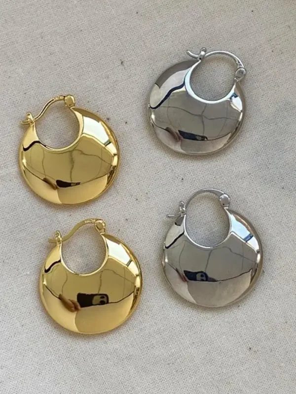 ear-piercing-jewelry-basic-frisbee-ear-studs-3 gold earrings