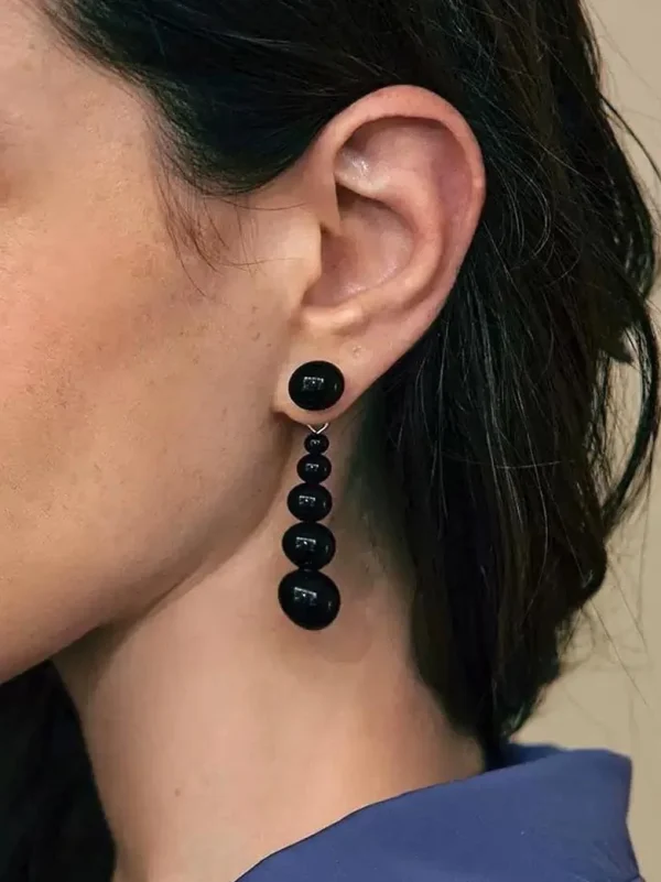 ear-piercing-jewelry-black-agate-leaf-ear-studs-1 ear jewellery