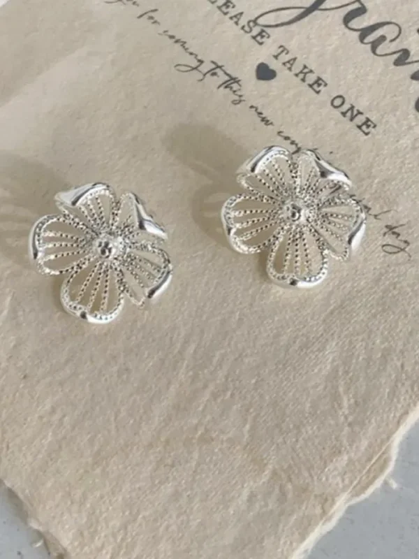 ear-piercing-jewelry-hollow-flower-ear-studs-3 sliver earrings