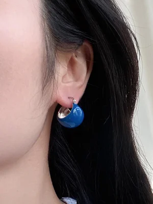 ear-piercing-jewelry-klein-blue-leaf-ear-ring-1 ear jewellery