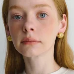 ear-piercing-jewelry-round-daisy-ear-studs-3 gold earrings