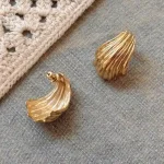 ear-piercing-jewelry-shell-shape-ear-stud-4 gold earrings