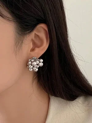 ear-piercing-jewelry-sliver-grape-leaf-ear-stud-1 ear jewellery