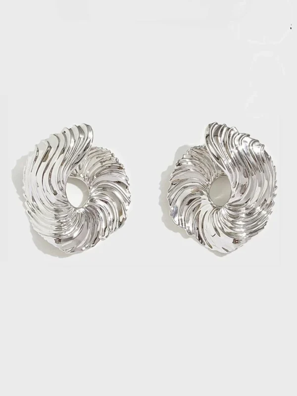 ear-piercing-jewelry-twist-waves-ear-studs-4 sliver earrings