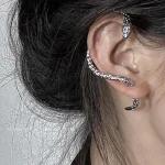 ear-piercing-jewelry-twisted-snake-ear-ring-3 ear jewellery