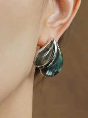 ear-piercing-jewelry-unique-shell-ear-studs-1 sliver earrings