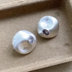 gold-earrings-diamond-decoration-3 sliver ear studs