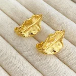 gold-earrings-leaf-shape-4 basic earrings