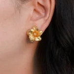 golf-earrings-pretty-bauhinia-1 gold earrings