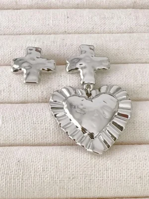 heart shaped earrings