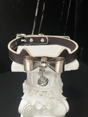 temperature-discoloration-bow-choker-1 PU collar