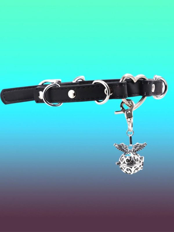 temperature-discoloration-choker-heart-bell-collar-3 discolor collar
