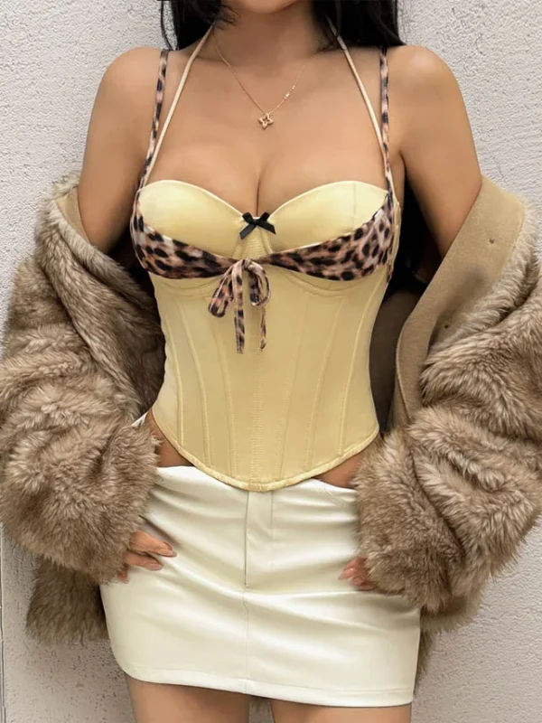 light-yellow-corset-top-4 club outfit