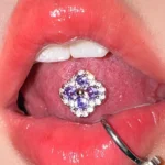 body-jeweller-flower-tongue-stud-1 colorful diamond four leaf clover flower design tongue stud model shot