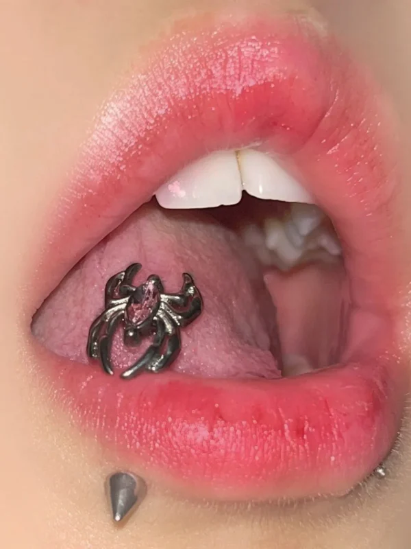 body-jewellery-spider-tongue-stud-5 Body Jewellery Spider Tongue Stud L121